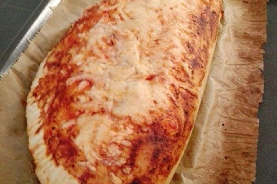 Schnelle Calzone