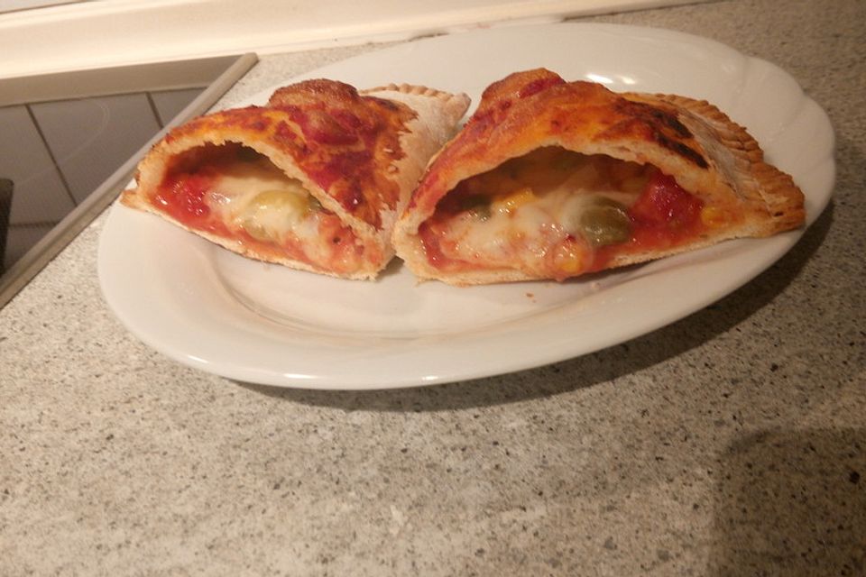 Schnelle Calzone