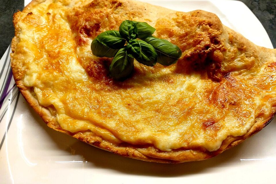 Schnelle Calzone