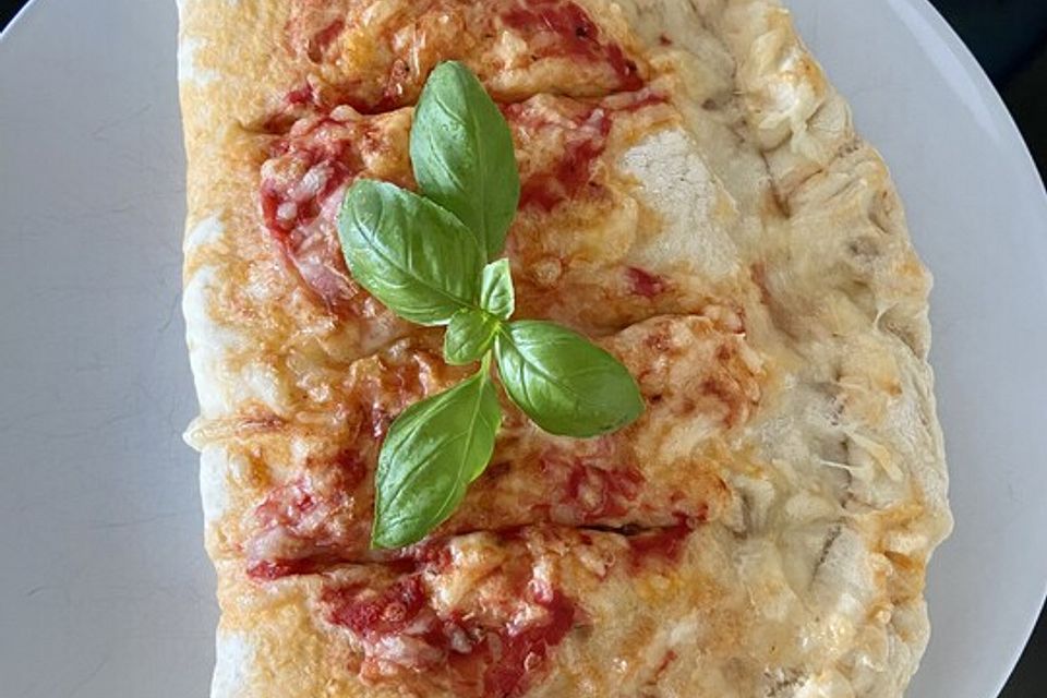 Schnelle Calzone