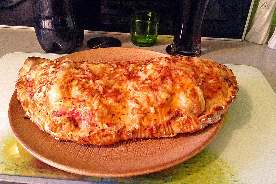 Schnelle Calzone