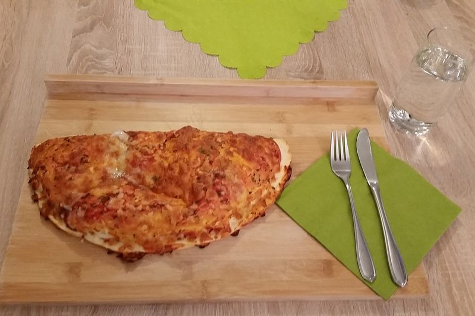 Schnelle Calzone