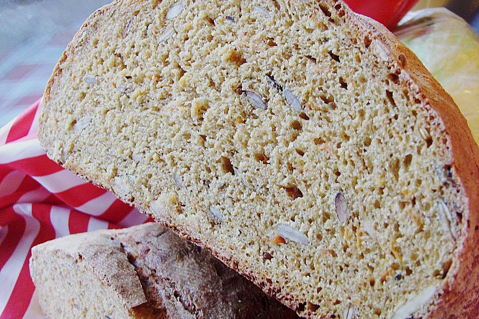 Kürbiskern - Karottenbrot