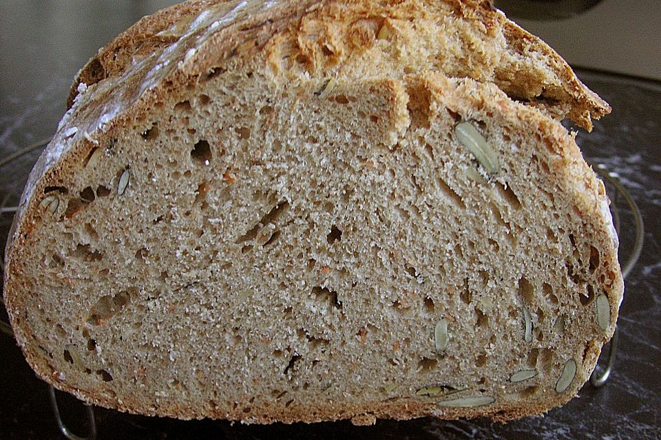 Kürbiskern - Karottenbrot