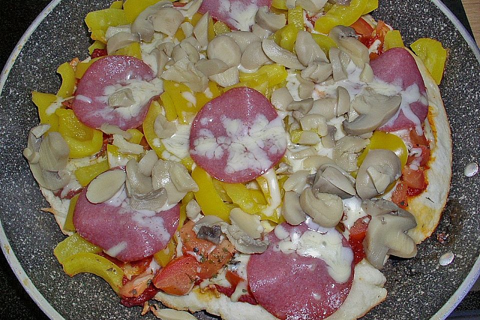 Pfannen-Pizza