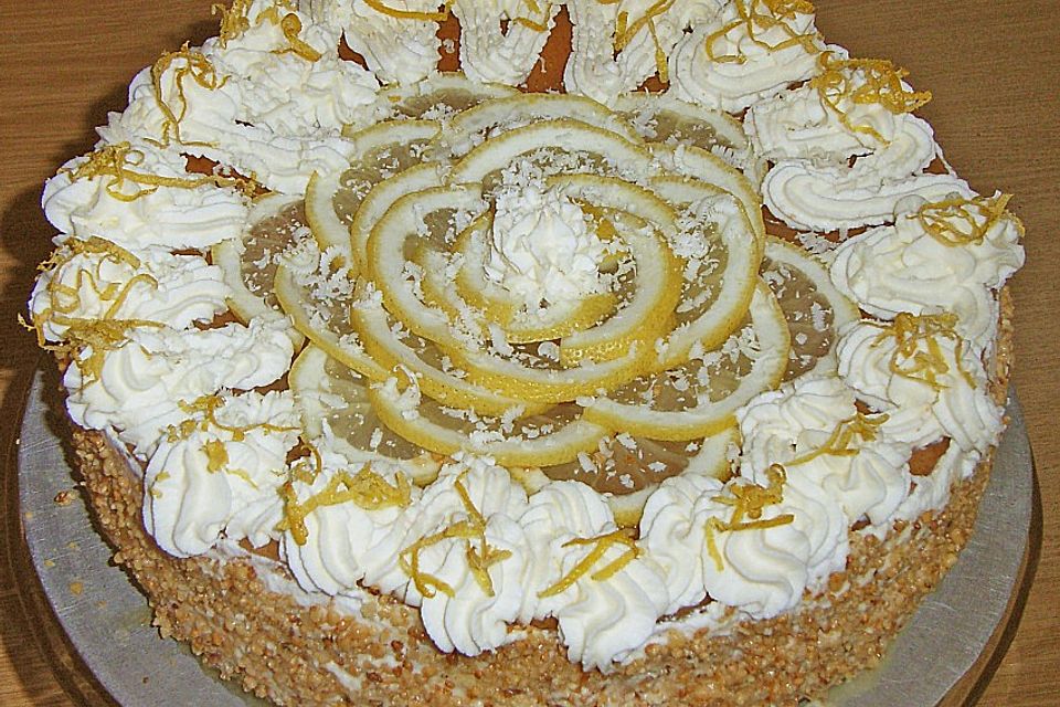 Zitronen - Joghurt - Torte