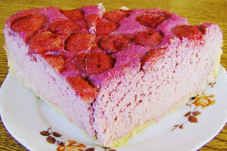 Kokoscreme Kuchen V   ( Erdbeeren )