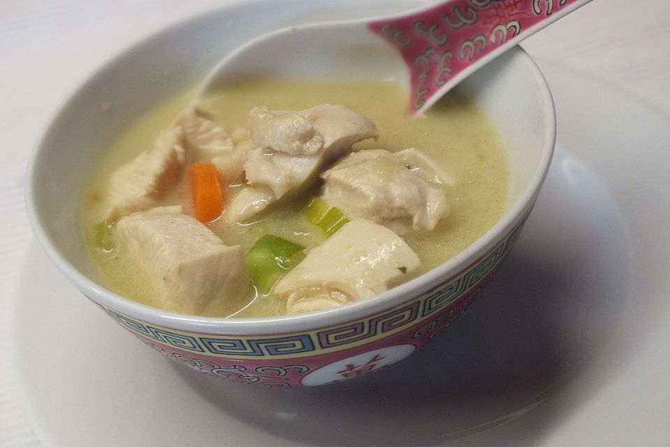 Asiatische Reissuppe