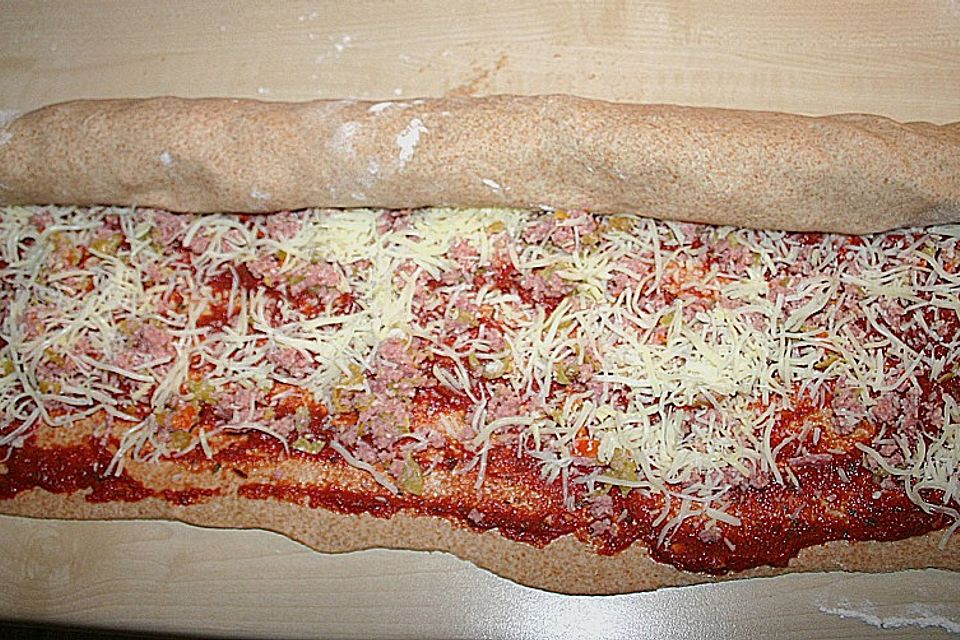 Vollkorn-Pizza-Schnecken