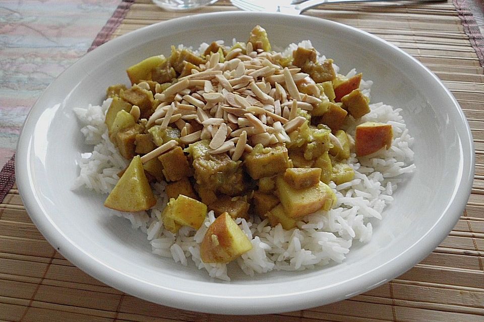 Tofu - Früchte - Curry