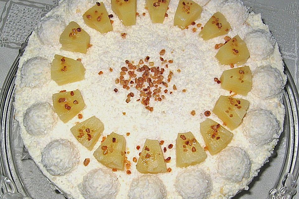 Ananas - Raffaello - Torte