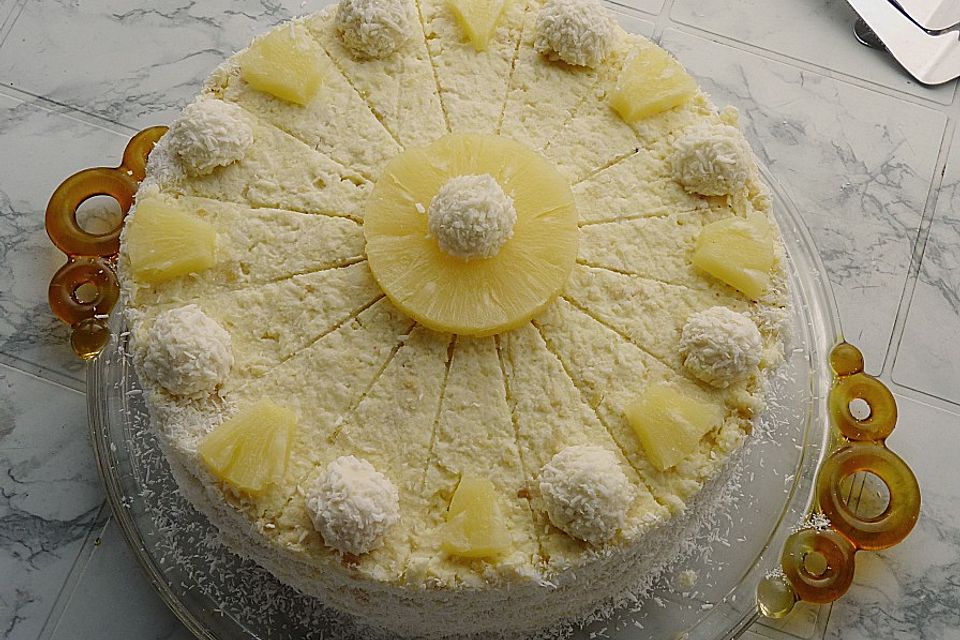 Ananas - Raffaello - Torte