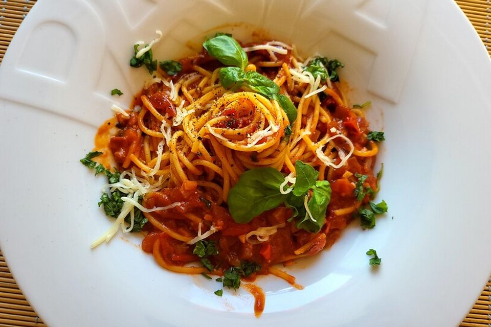 Spaghetti all arrabiata