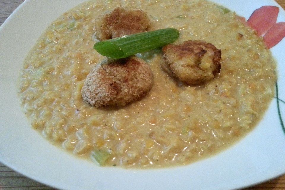 Linsen - Kokossuppe mit Krabbenbällchen