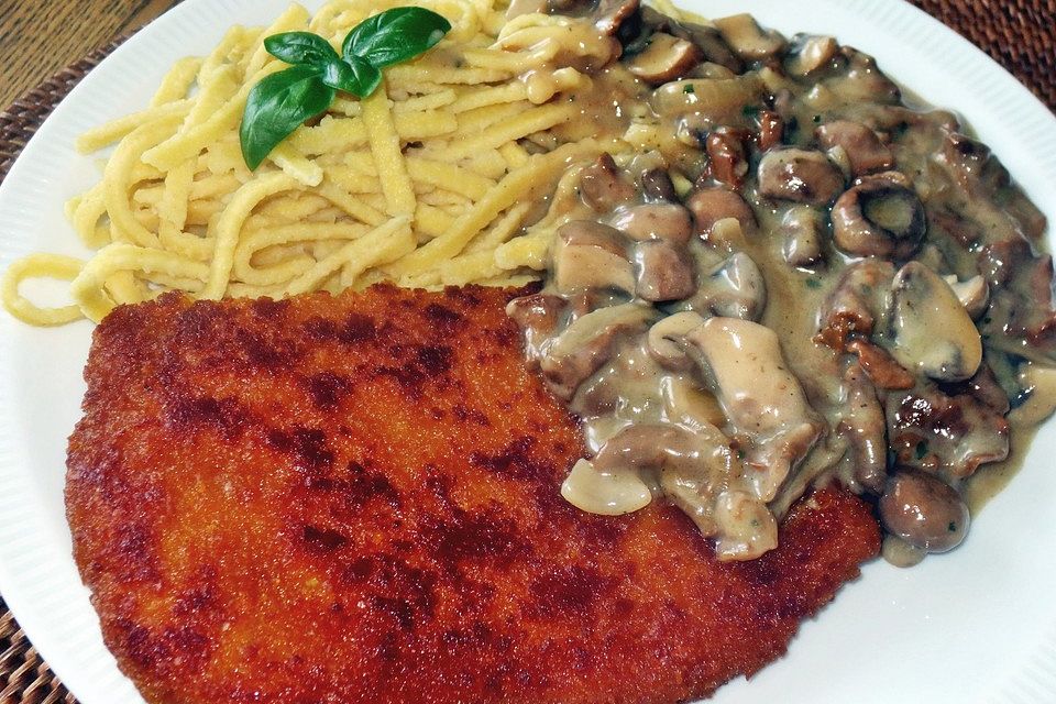 Schnitzel mit Pilzsoße