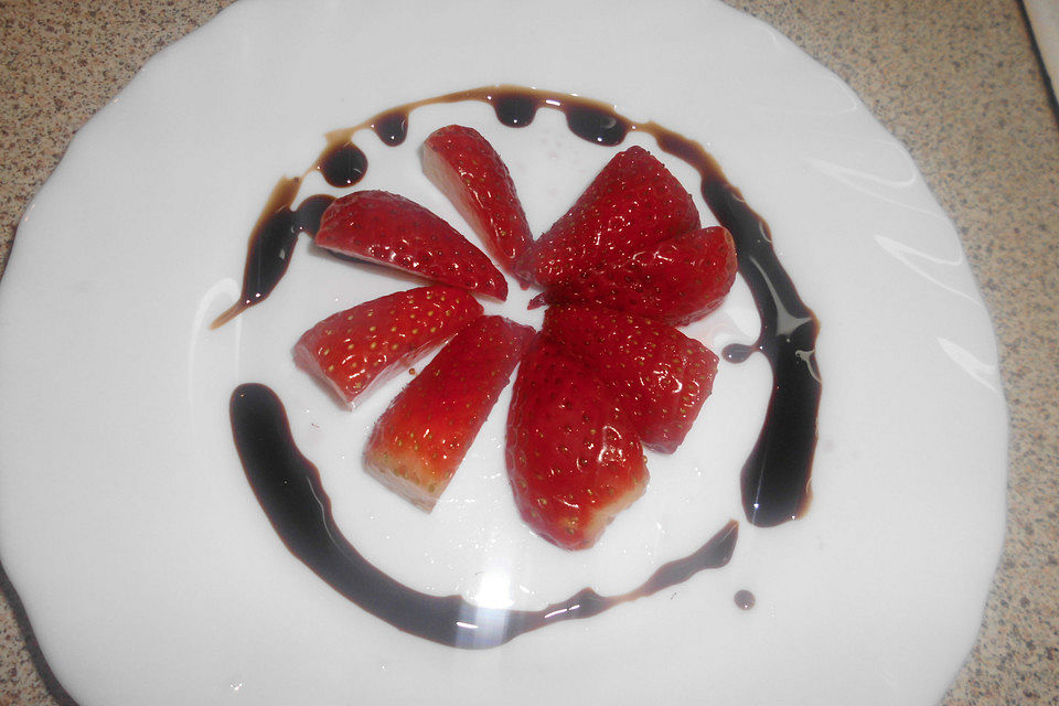 Erdbeeren al Balsamico