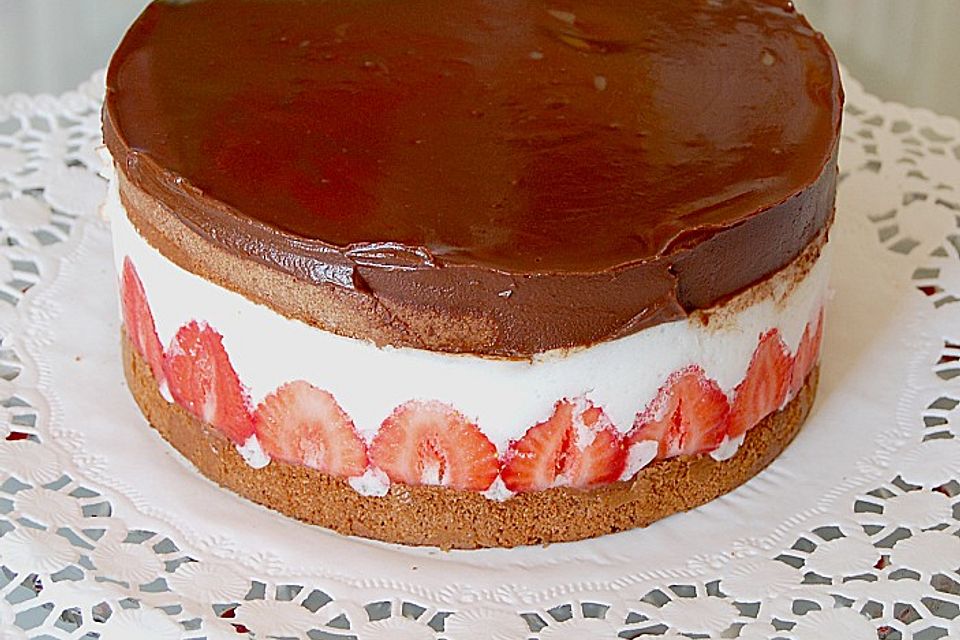 Erdbeer - Kokos - Torte