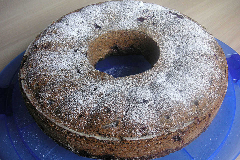 Mohngugelhupf mit Ribisel