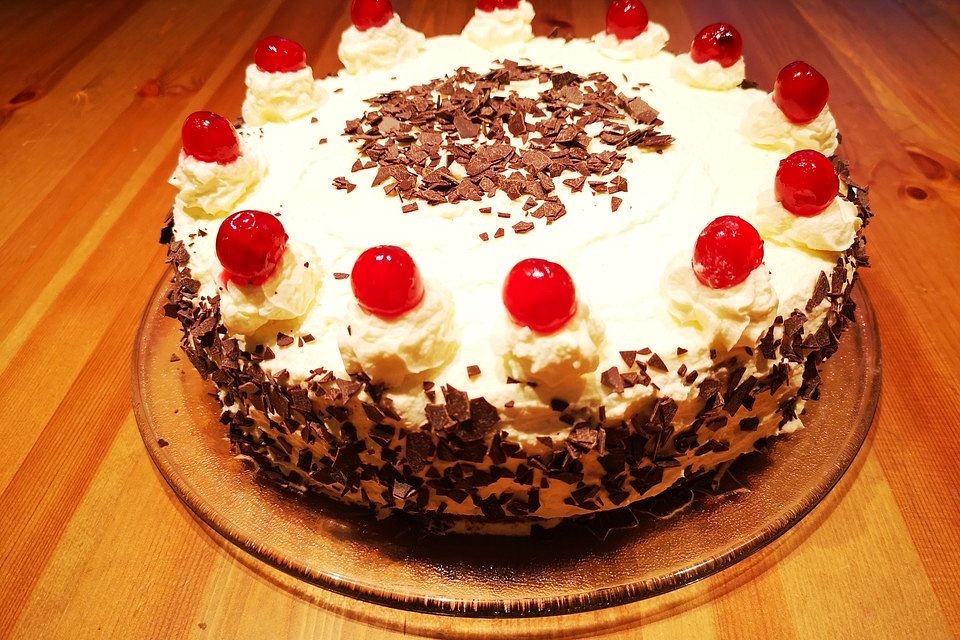 Schwarzwälder Kirschtorte *für Anfänger*