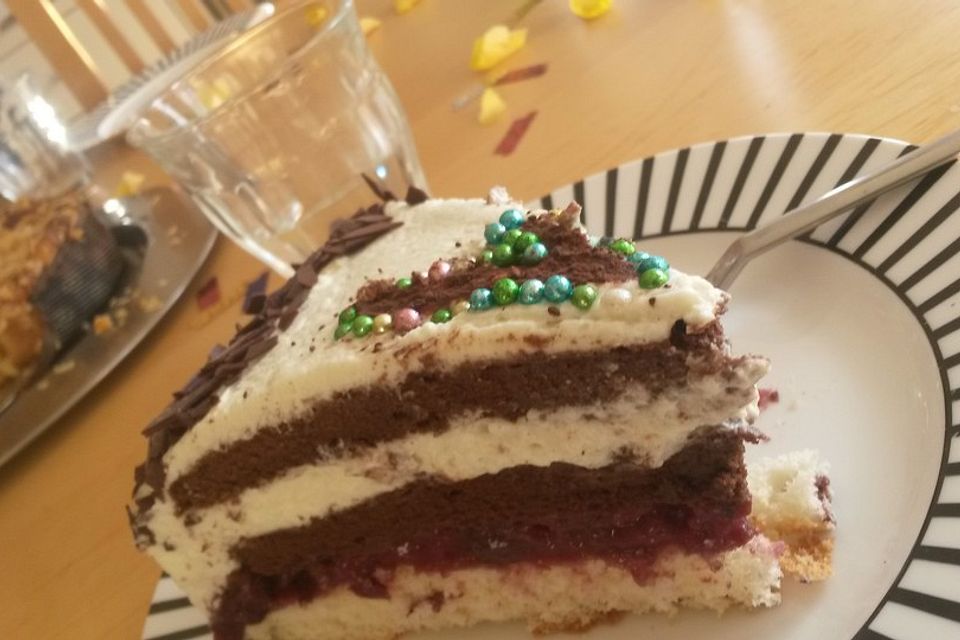 Schwarzwälder Kirschtorte *für Anfänger*