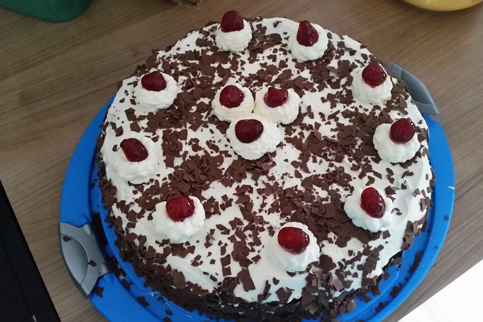 Schwarzwälder Kirschtorte *für Anfänger*