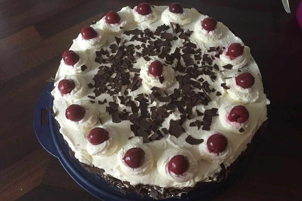 Schwarzwälder Kirschtorte *für Anfänger*