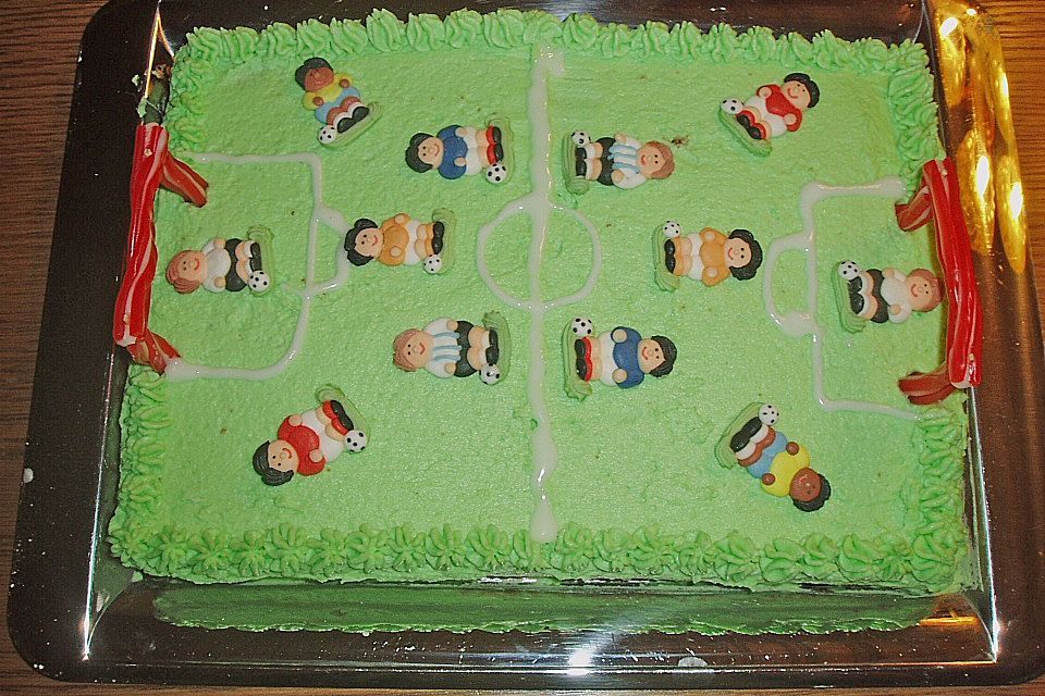 Fußballkuchen einfach und schnell