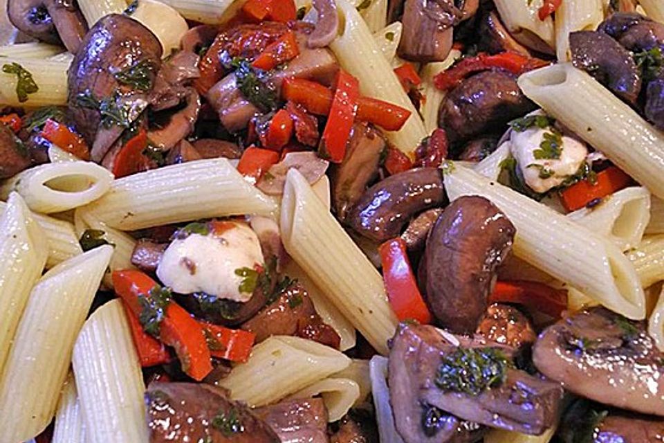 Antipasti mit Champignons