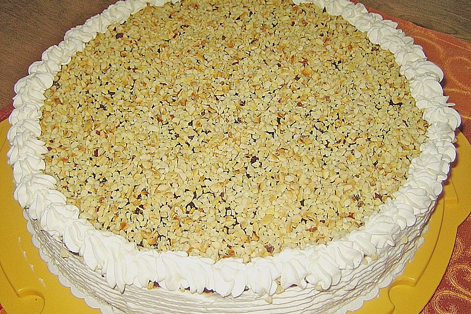 Haselnusscreme - Torte