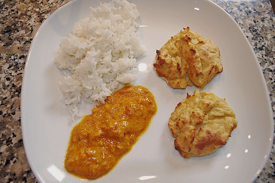 Blumenkohl - Bällchen in Tomatensoße