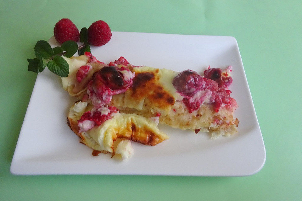 Pfannkuchenauflauf mit Himbeeren