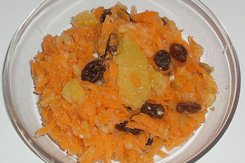 Orangen - Möhren - Salat