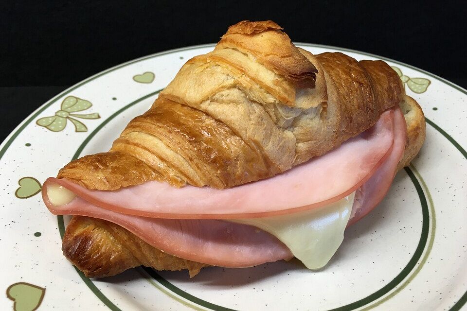 Schinken - Käse - Croissants