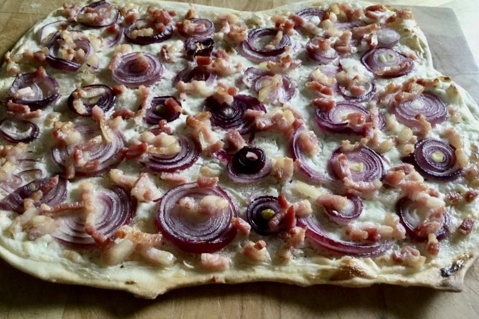 Schneller Flammkuchen