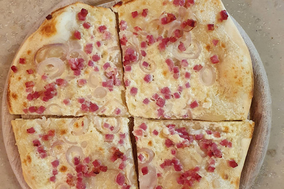 Schneller Flammkuchen