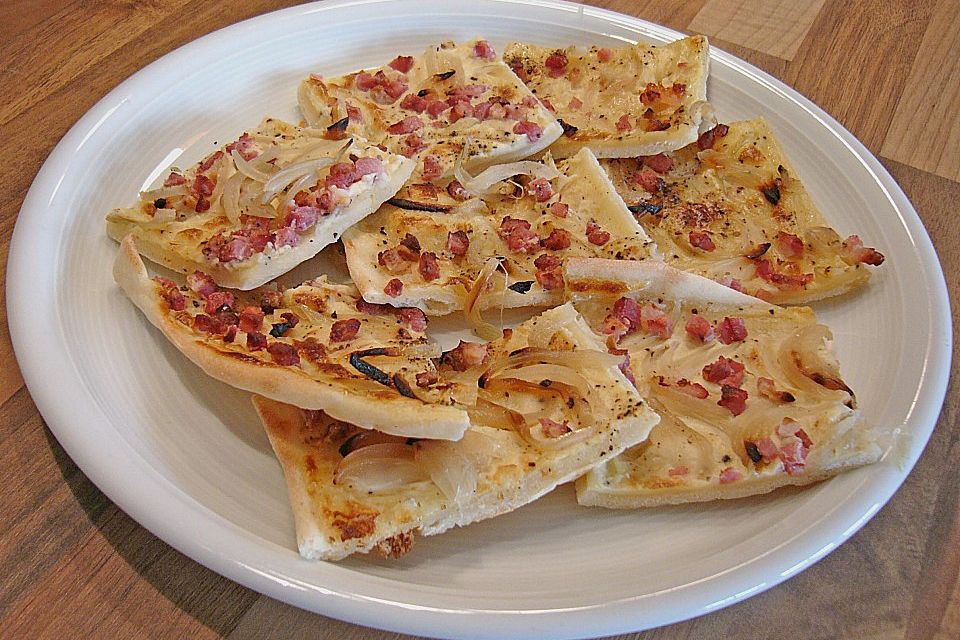 Schneller Flammkuchen