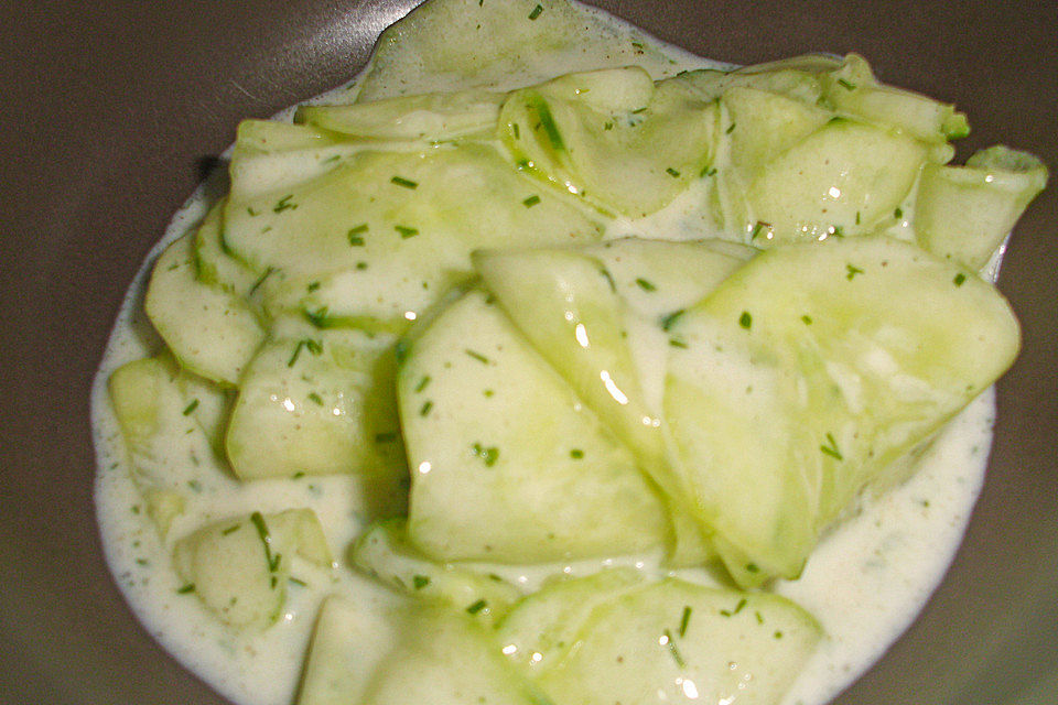 Gurkensalat mit Joghurt