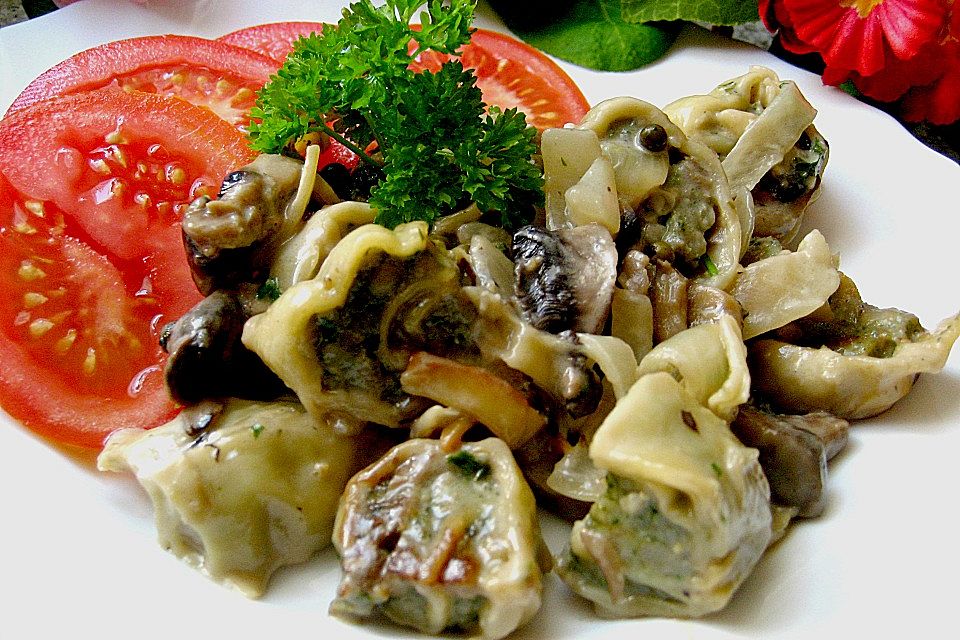 Maultaschen in Pfeffersoße