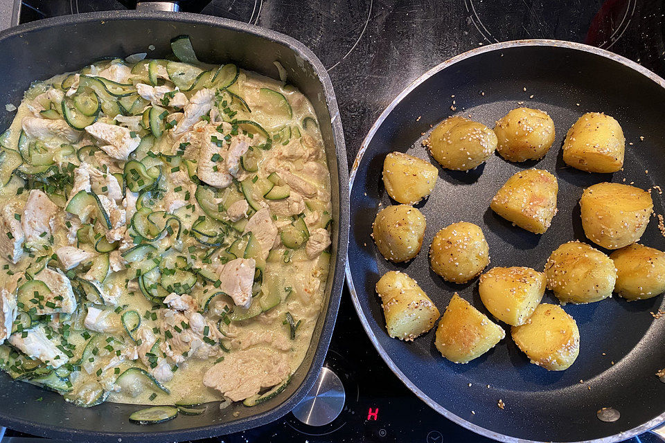 Schnelle Hähnchenbrust - Zucchini - Pfanne