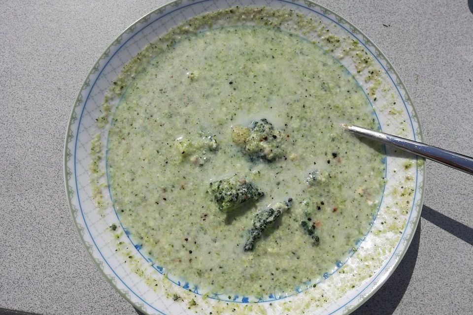 Brokkoli - Creme - Suppe LIGHT