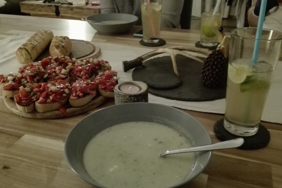 Brokkoli - Creme - Suppe LIGHT