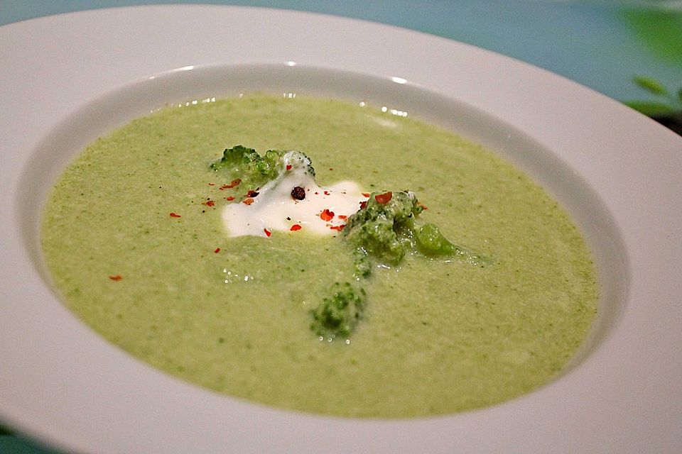 Brokkoli - Creme - Suppe LIGHT