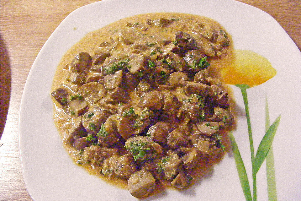 Champignons mit Knoblauchsoße