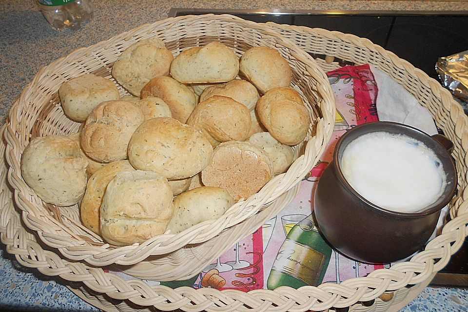 Mittelalterliche Kräuterbrötchen