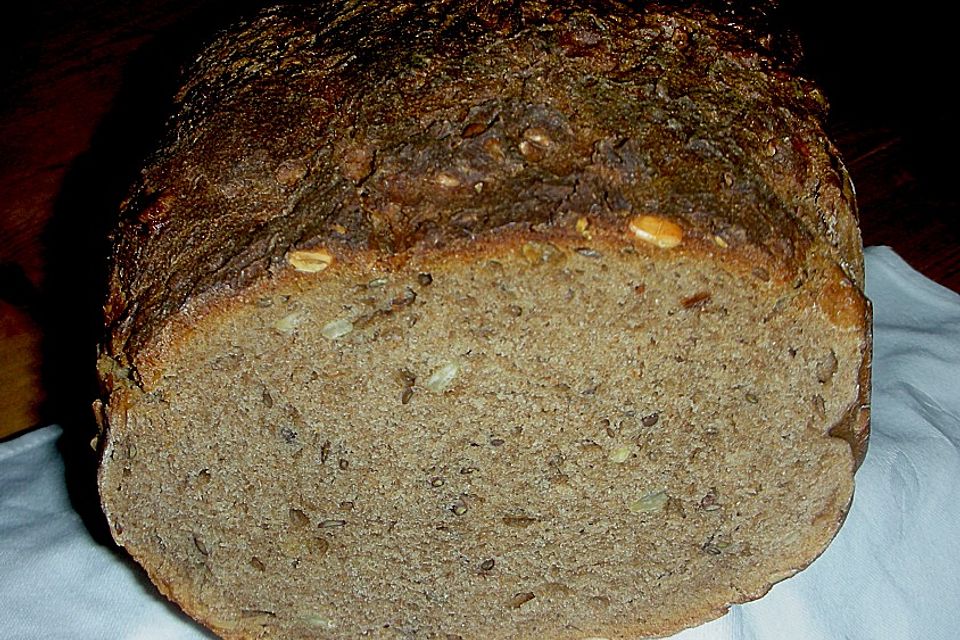 Altbärlis Roggenmischbrot