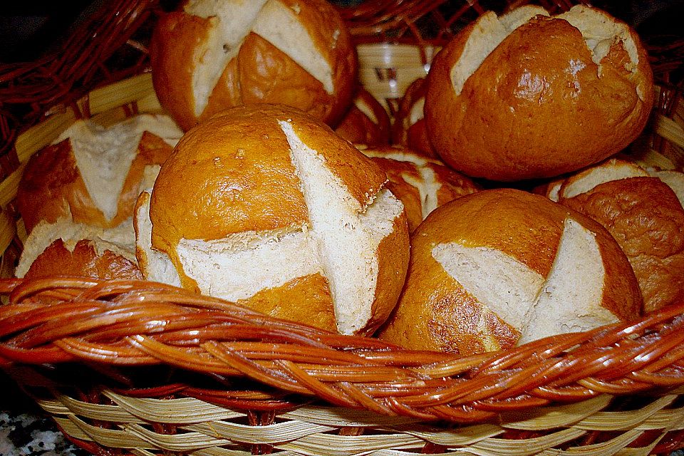 Laugenbrötchen