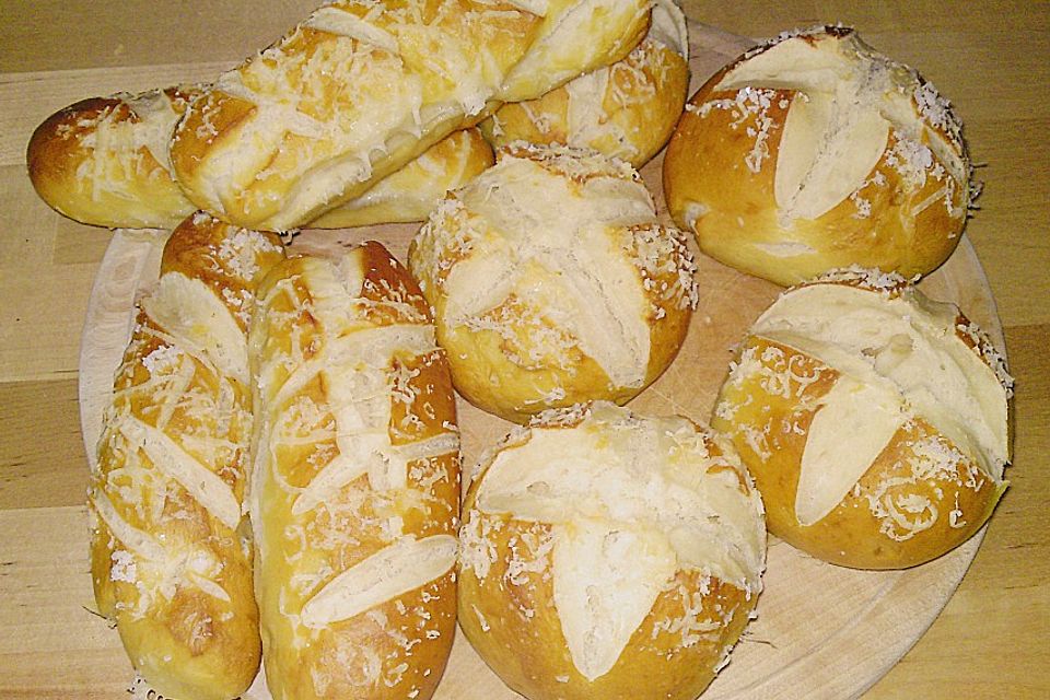 Laugenbrötchen