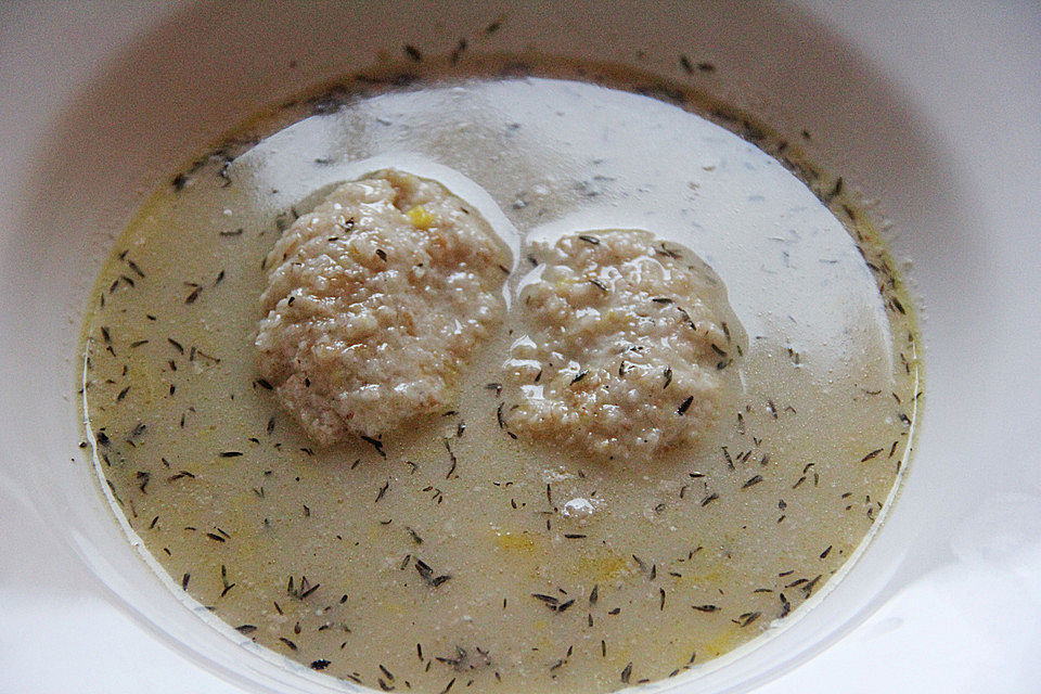 Geröstete Grünkernsuppe