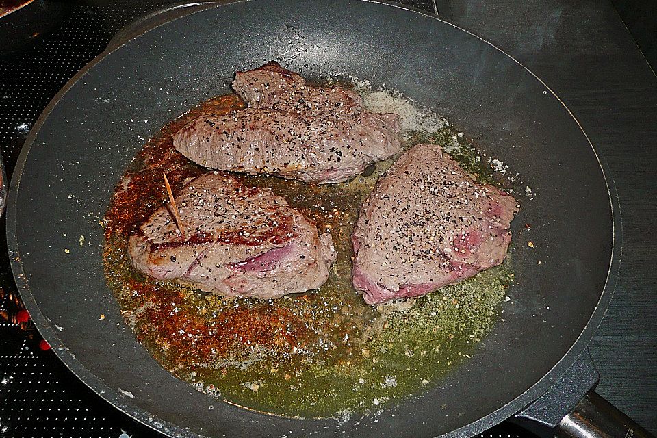 Filetsteak an Ziegenkäse