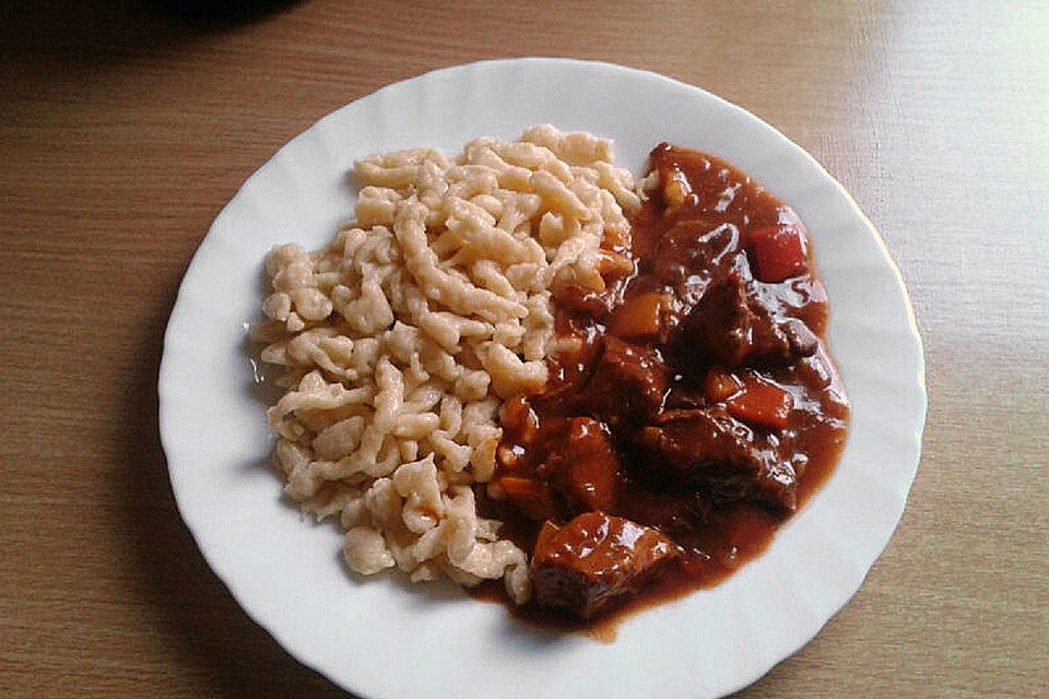 Gulasch im Schnellkochtopf